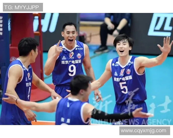 南京排球队团队协作的变革之路与热议探讨 南京排球队团队协作的变革之路与热议探讨