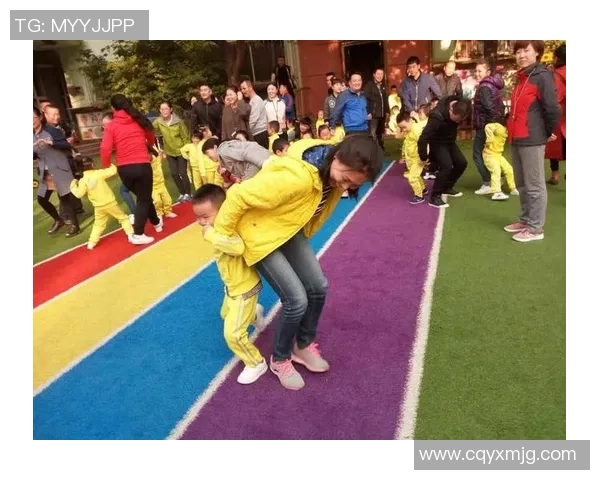 张芳独家分享足球心得与技巧助你提升球技的秘诀与经验